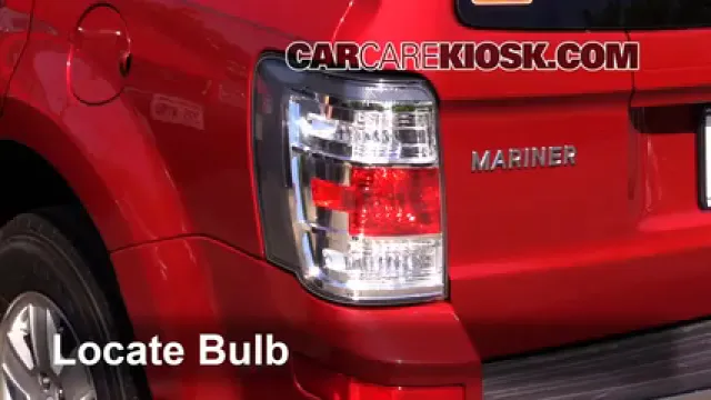 2009 Mercury Mariner 2.5L 4 Cyl. Éclairage Feux de marche arrière (remplacer une ampoule)